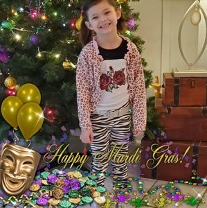 Meet your Posher, Elizabeth